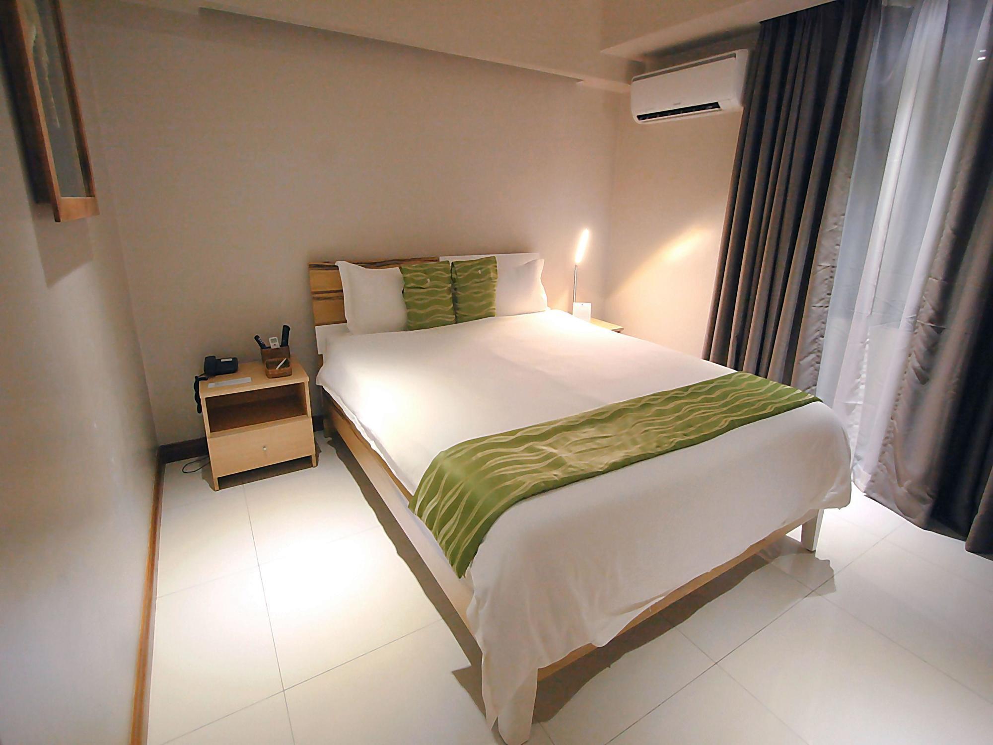 The Suez Serviced Studios Makati Makati City Ngoại thất bức ảnh