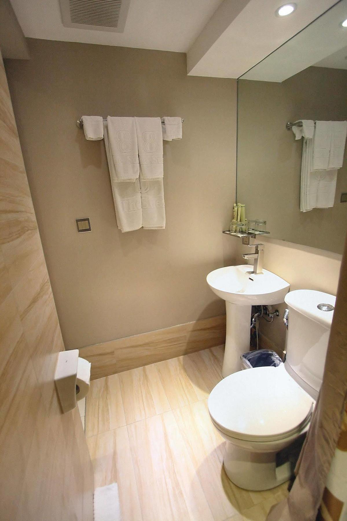 The Suez Serviced Studios Makati Makati City Ngoại thất bức ảnh