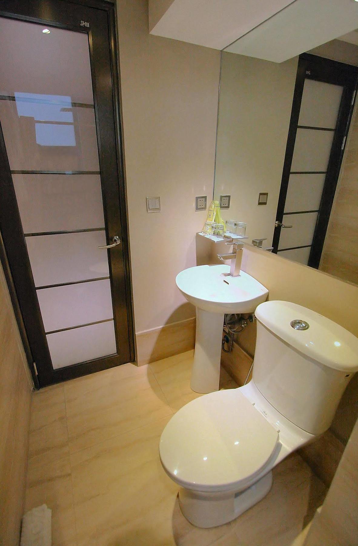 The Suez Serviced Studios Makati Makati City Ngoại thất bức ảnh