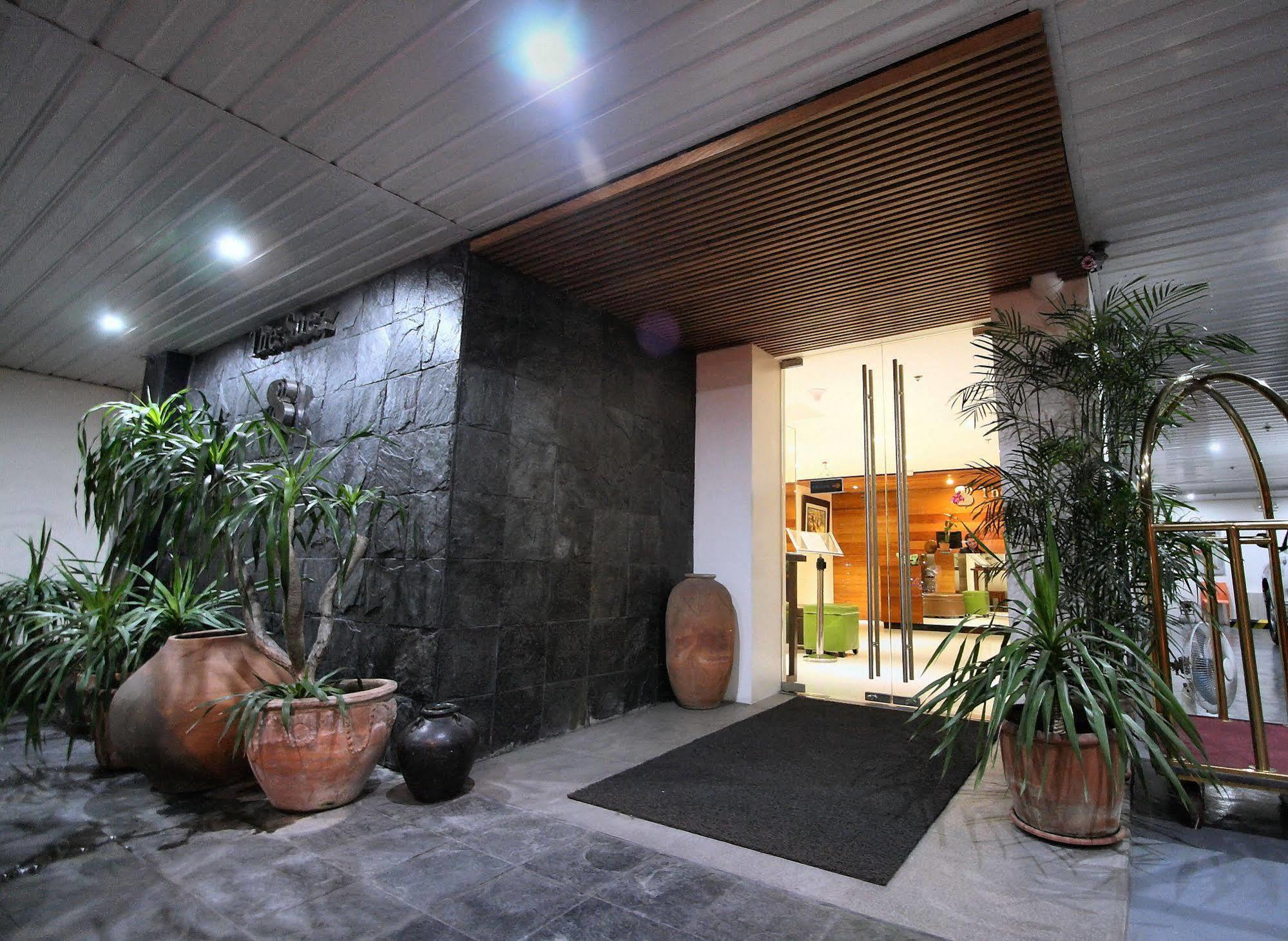 The Suez Serviced Studios Makati Makati City Ngoại thất bức ảnh