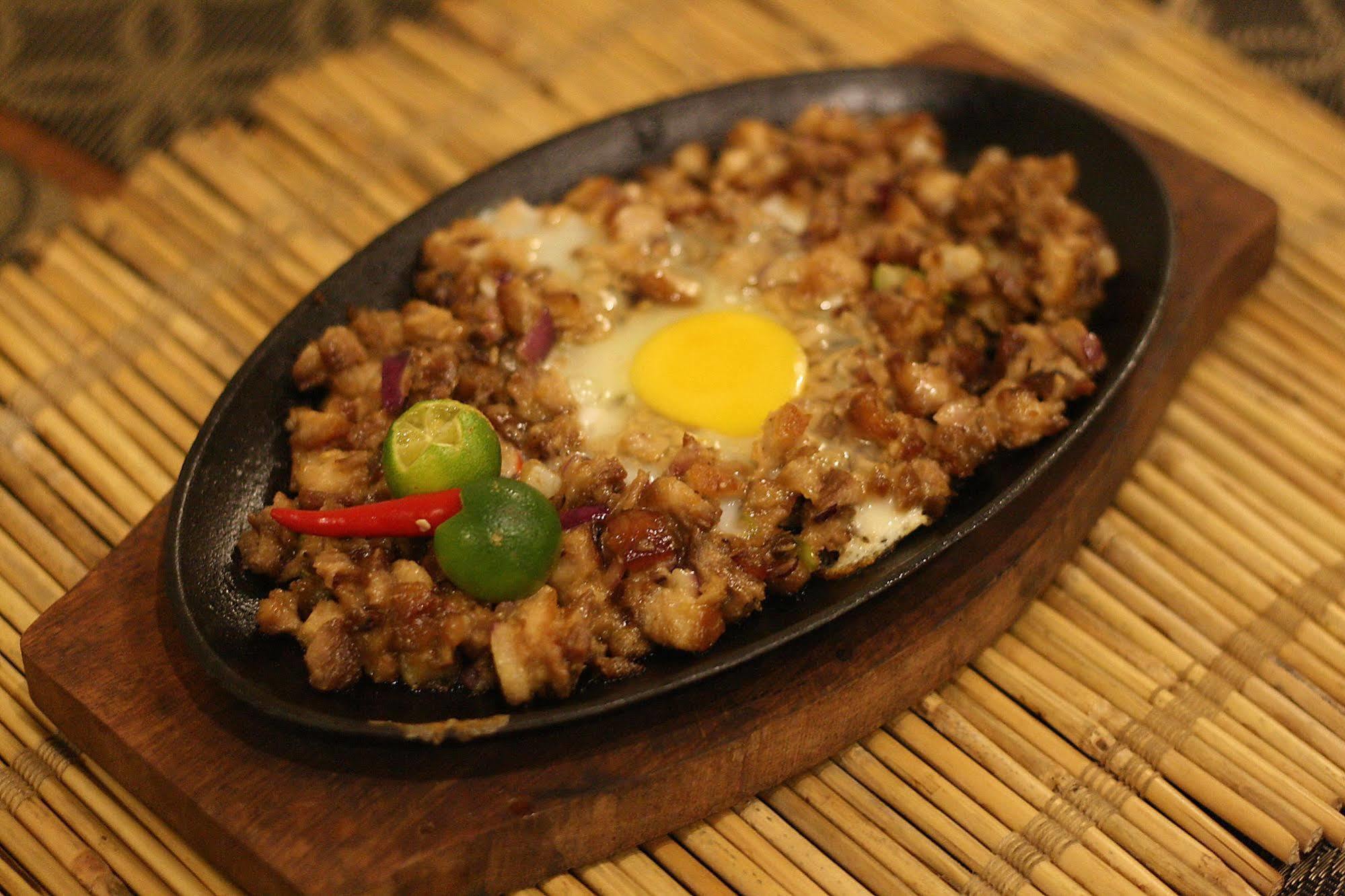 The Suez Serviced Studios Makati Makati City Ngoại thất bức ảnh